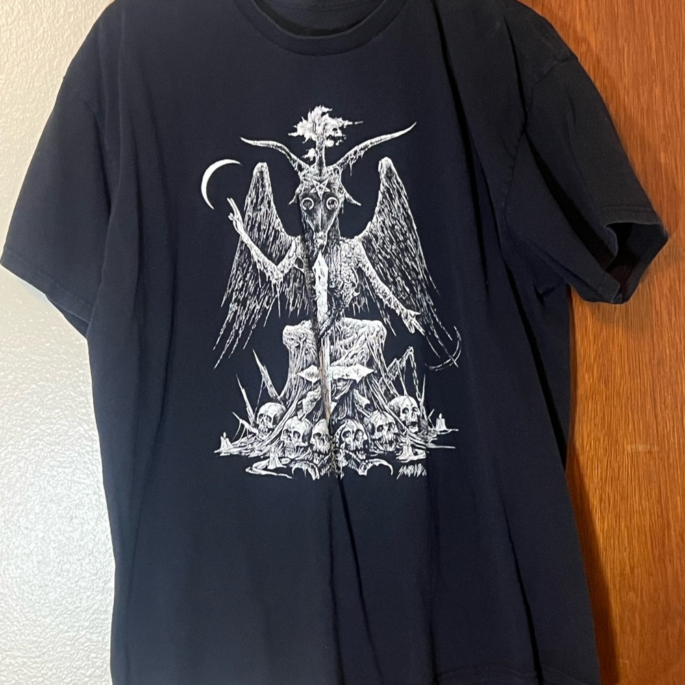 Black Graphic Men's T-Shirt